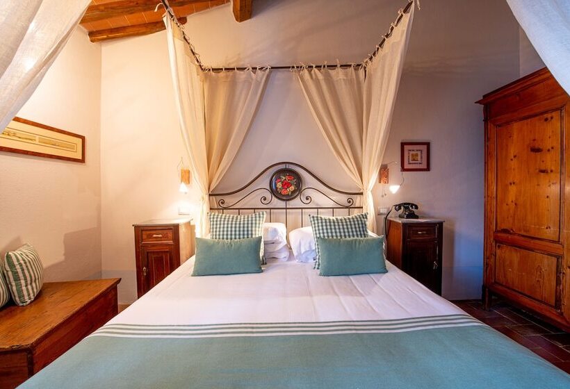 Четырехместный Номер Стандарт, Palazzo Del Capitano Wellness & Relais   Luxury Borgo Capitano Collection