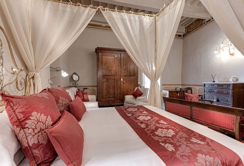 Президентский Люкс, Palazzo Del Capitano Wellness & Relais   Luxury Borgo Capitano Collection