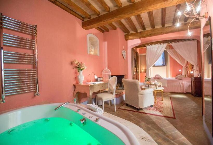 ハイドロマッサージバス付きスイート, Palazzo Del Capitano Wellness & Relais   Luxury Borgo Capitano Collection