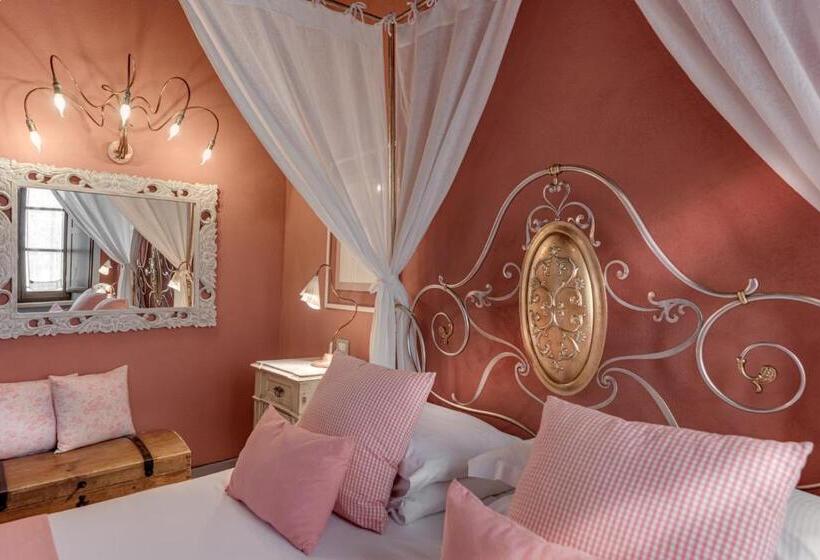 ハイドロマッサージバス付きスイート, Palazzo Del Capitano Wellness & Relais   Luxury Borgo Capitano Collection