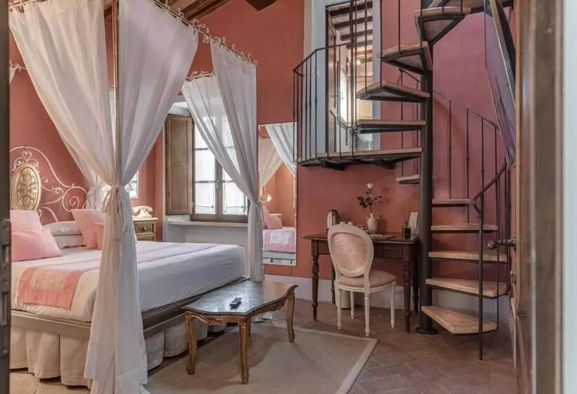 キングサイズベッドのスイートルーム, Palazzo Del Capitano Wellness & Relais   Luxury Borgo Capitano Collection