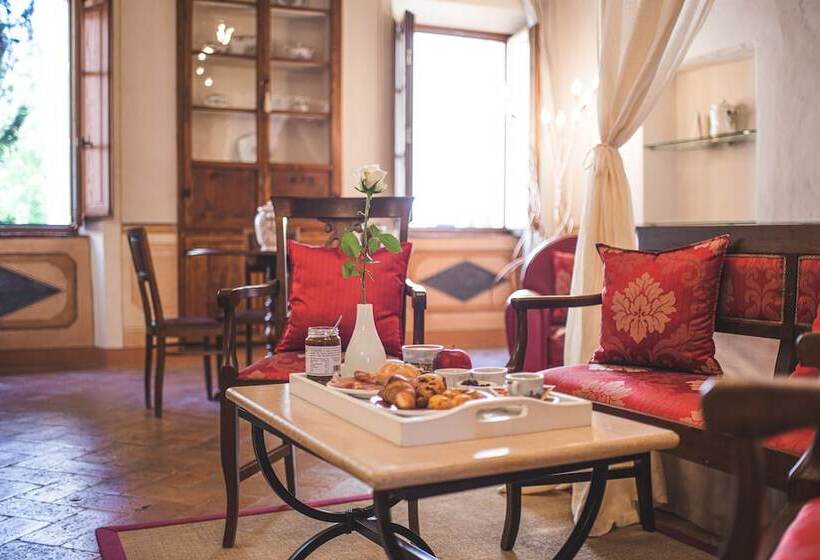 Президентский Люкс, Palazzo Del Capitano Wellness & Relais   Luxury Borgo Capitano Collection