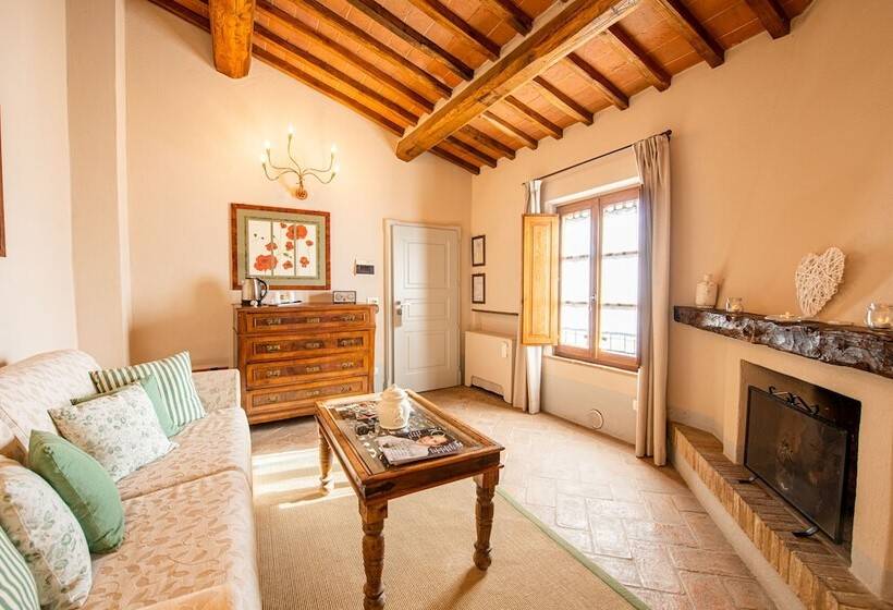 Президентский Люкс, Palazzo Del Capitano Wellness & Relais   Luxury Borgo Capitano Collection