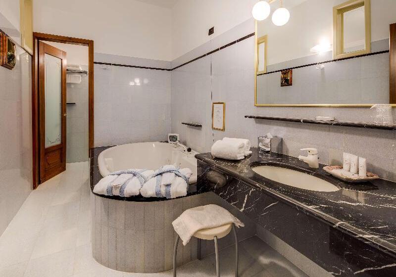 غرفة قياسية رباعية, Parco Cartaromana