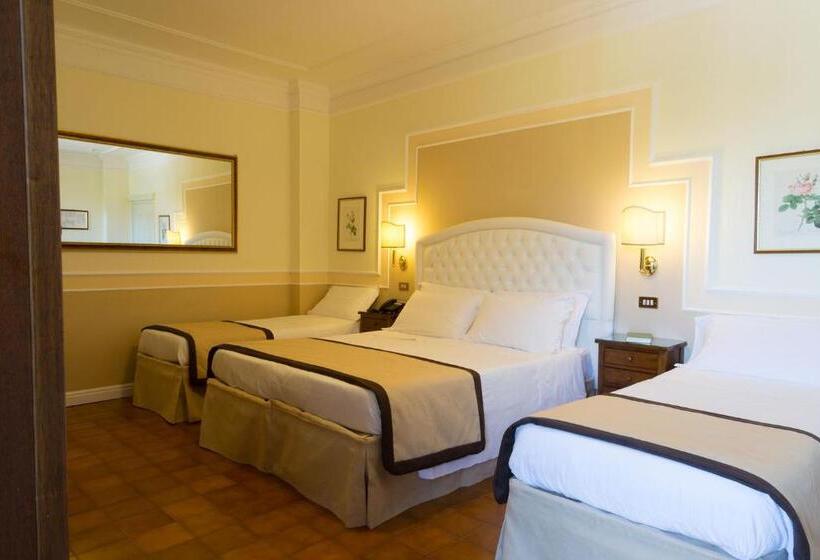 Четырехместный Номер Стандарт, Parco Del Lago Resort & Spa