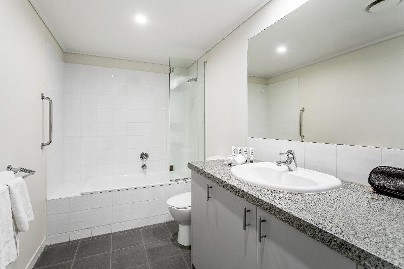 شقة غرفة واحدة, Quest Southbank