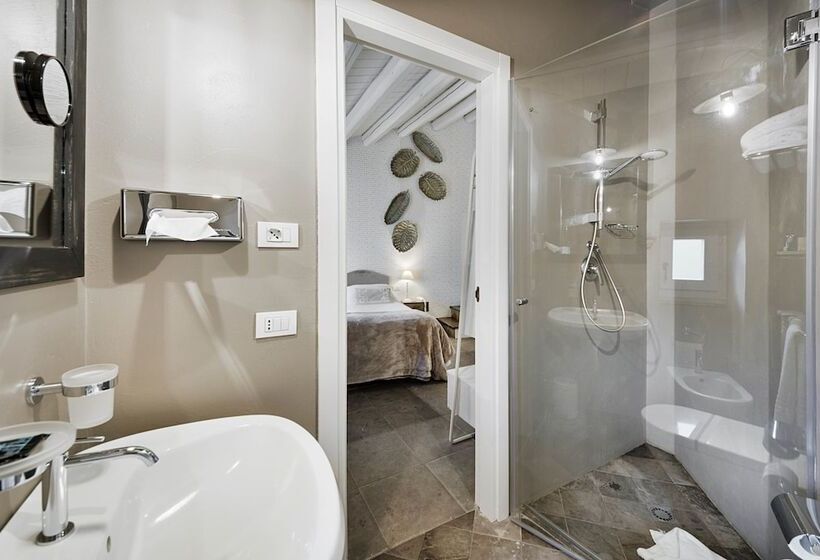 주니어 스위트, Locanda Don Serafino Historical Boutique