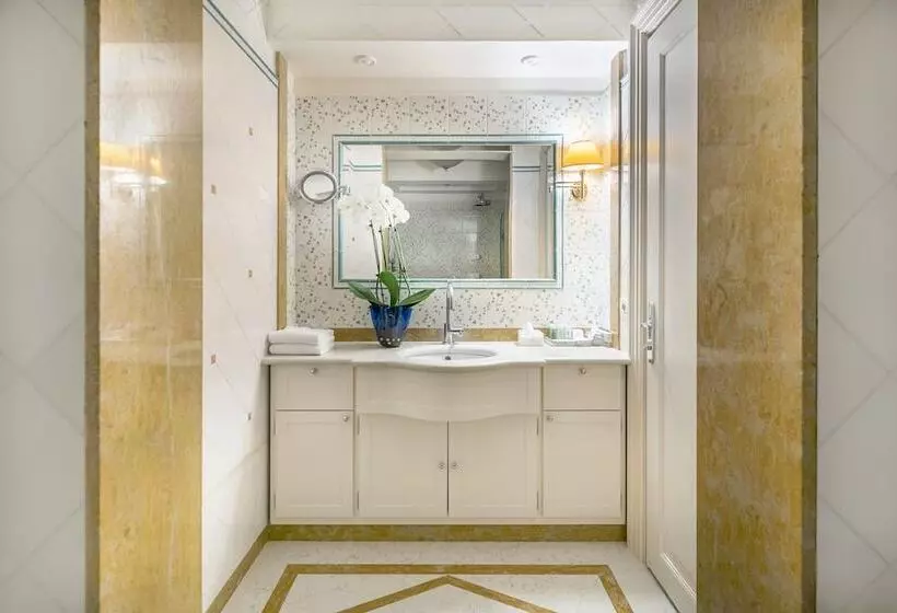スーペリアールーム, Villa Franceschi Hotel & Resort