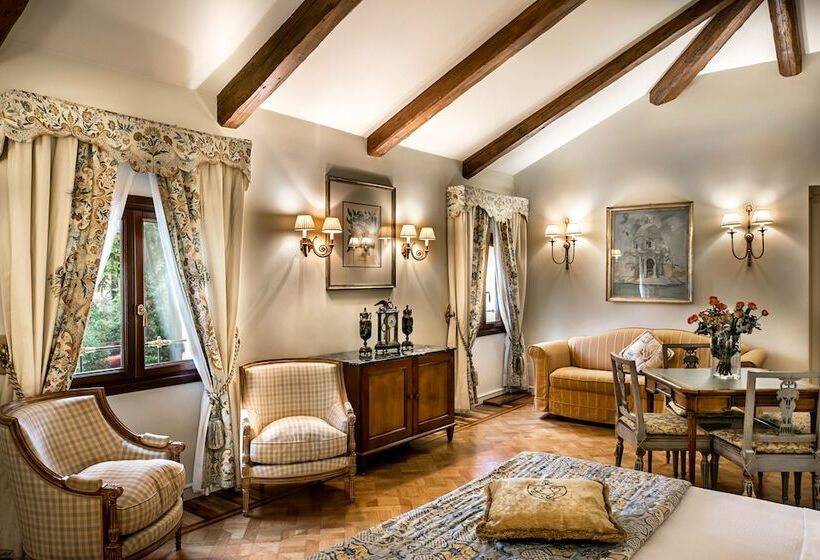 סוויטת ג'וניור, Villa Franceschi Hotel & Resort