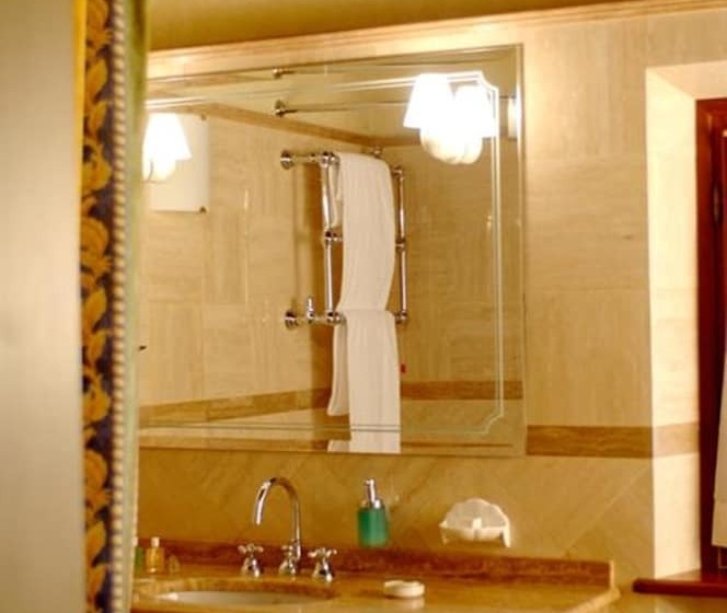 غرفة دوبلكس, Relaisfranciacorta