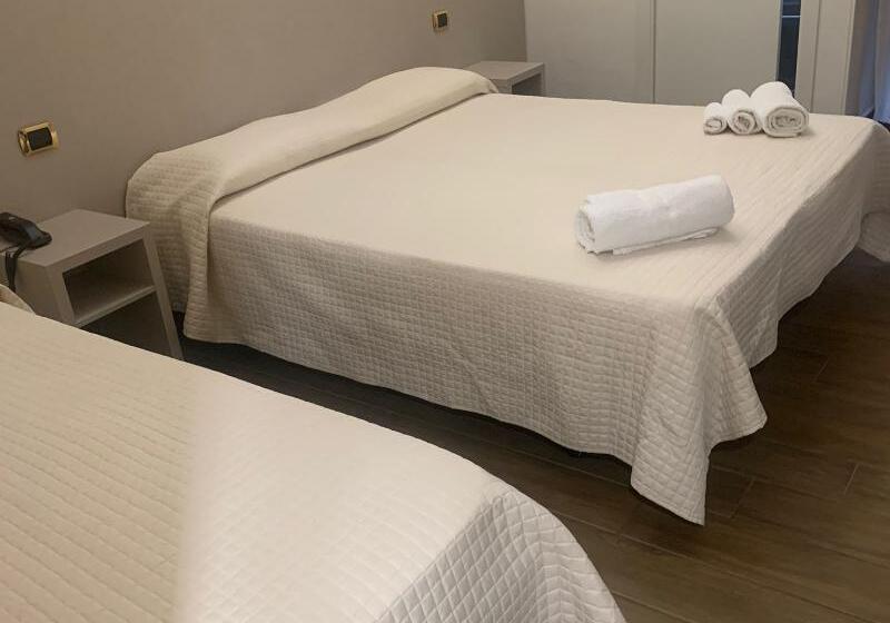 اتاق استاندارد, Royal Plaza