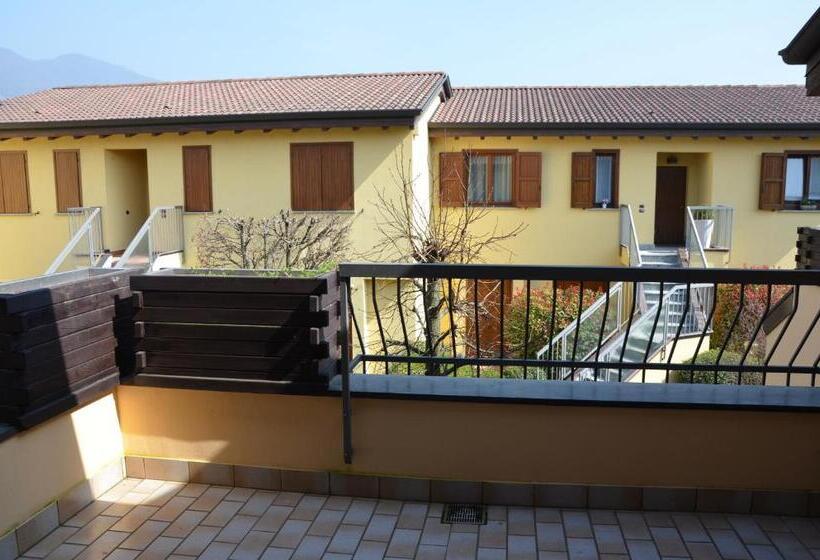 דירת שני חדרים, Ulivi