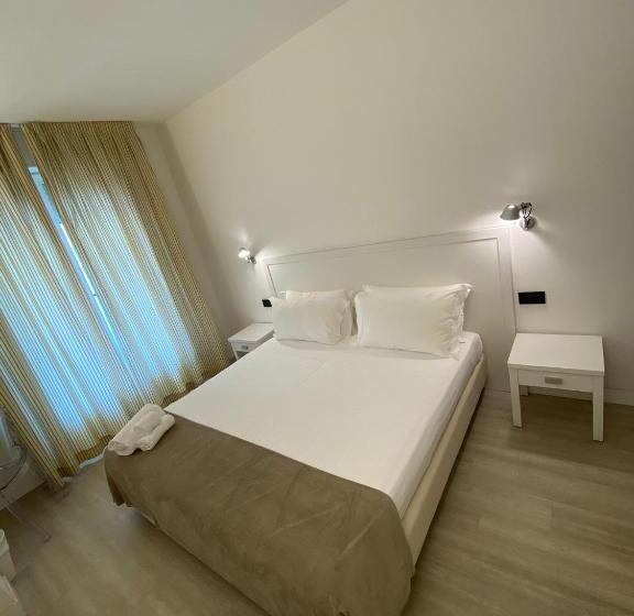 Economy-huone, Venere Azzurra