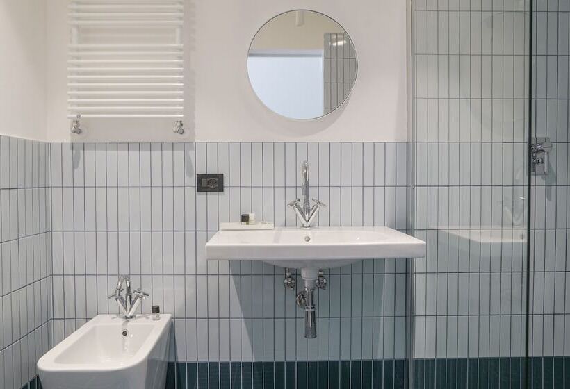 اتاق استاندارد با چشمانداز دریا, Venere Azzurra