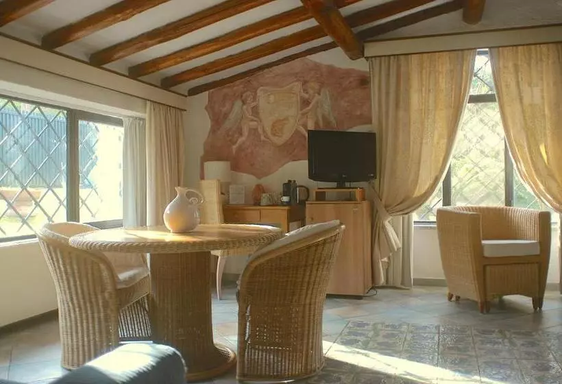 Juniorsviitti, Villa Clementina