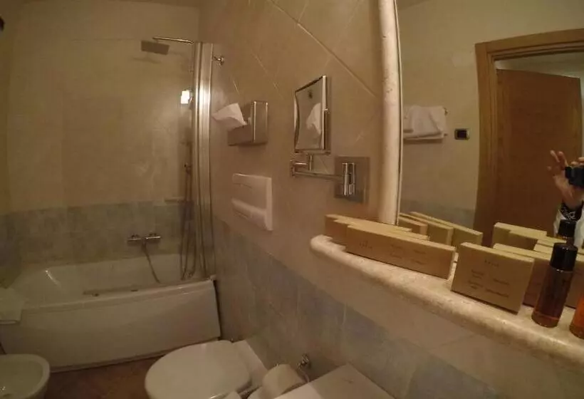 Standard Kolmen Hengen Huone, Villa Gustui Maris