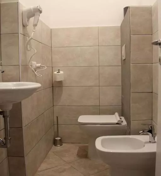 キングサイズベッドのスーペリアルーム, Vite 99 Spanish Steps Room