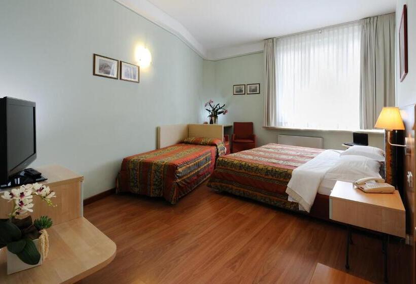 스탠다드 트리플 룸, Ziò Imola