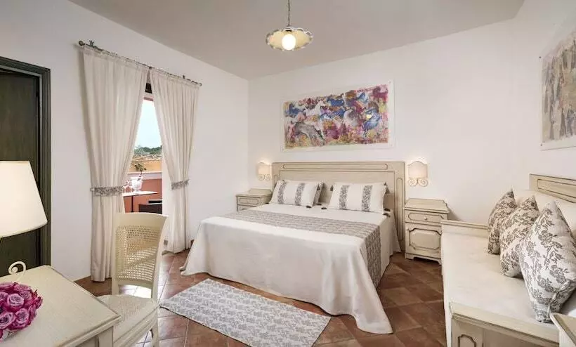 スーペリアールーム, I Giardini Di Cala Ginepro Hotel Resort