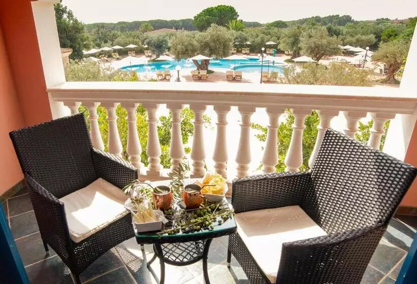 スーペリアールーム, I Giardini Di Cala Ginepro Hotel Resort