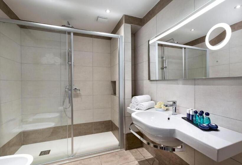 غرفة عائلية, I Giardini Di Cala Ginepro Hotel Resort