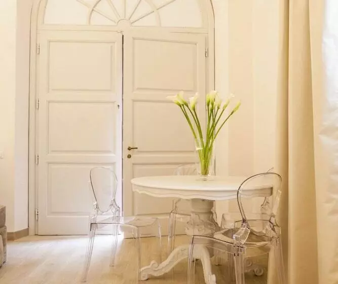 سوییت, Palazzo Dei Ciompi Suites