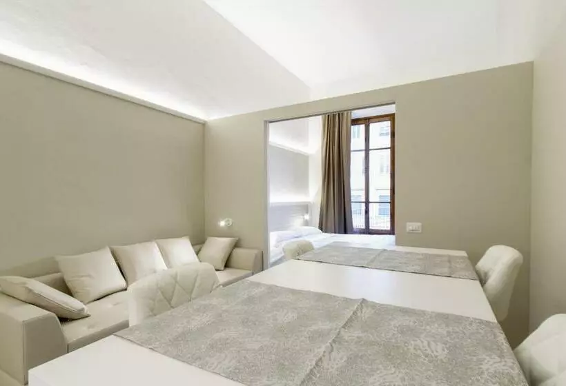 سوئیت دلوکس 2 خوابه, Palazzo Dei Ciompi Suites
