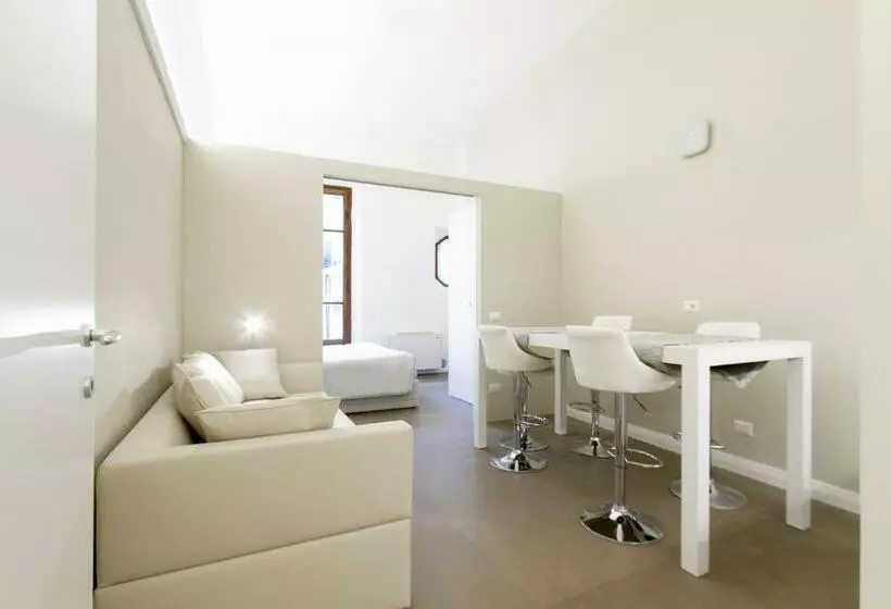 سوئیت دلوکس 2 خوابه, Palazzo Dei Ciompi Suites