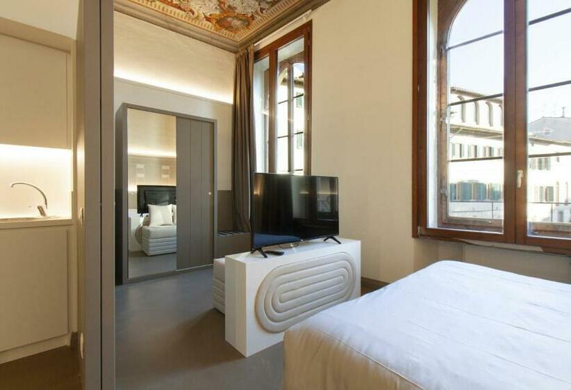 سوئیت دلوکس 2 خوابه, Palazzo Dei Ciompi Suites