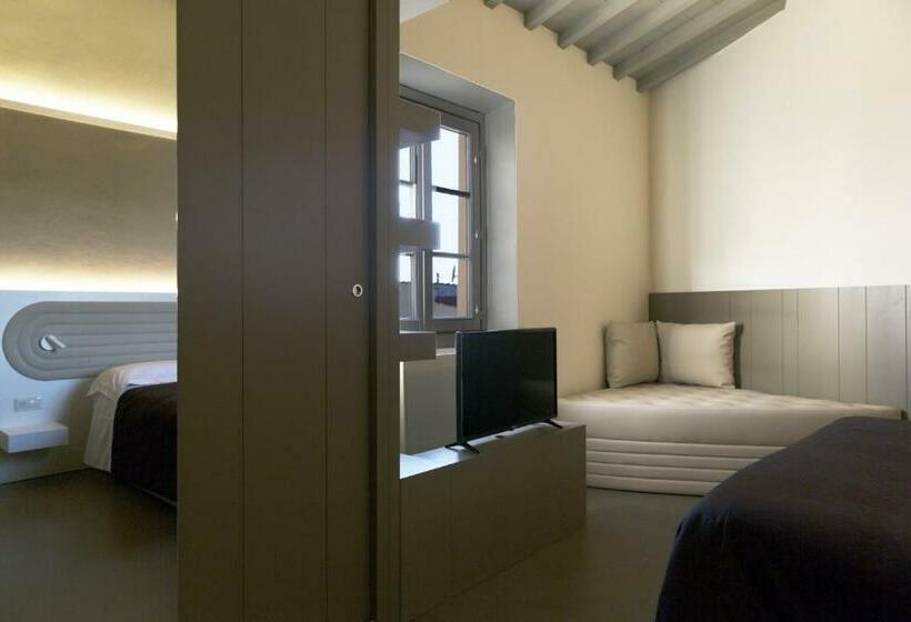 سوییت لوکس, Palazzo Dei Ciompi Suites