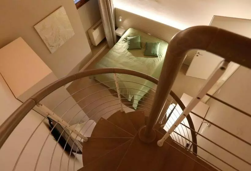 سوئیت پرزیدنت, Palazzo Dei Ciompi Suites