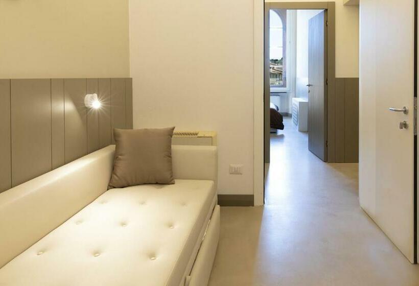 سوییت خانوادگی, Palazzo Dei Ciompi Suites