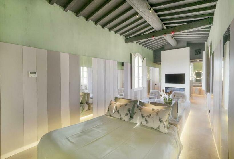 1 Bedroom Penthouse Apartment, Palazzo Dei Ciompi Suites