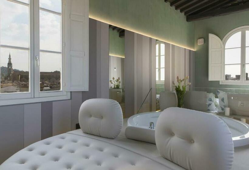 1 Bedroom Penthouse Apartment, Palazzo Dei Ciompi Suites