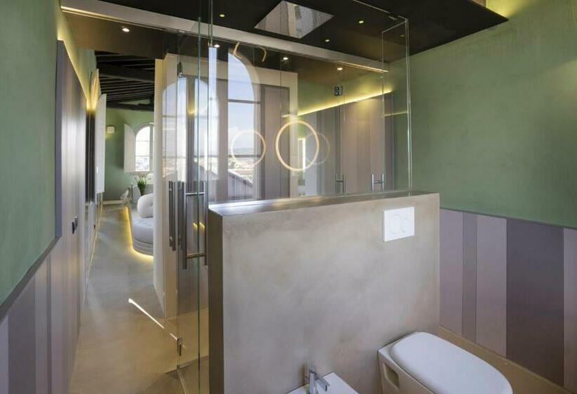 1 Bedroom Penthouse Apartment, Palazzo Dei Ciompi Suites