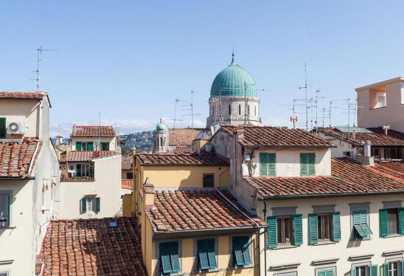 سوئیت دلوکس 2 خوابه, Palazzo Dei Ciompi Suites
