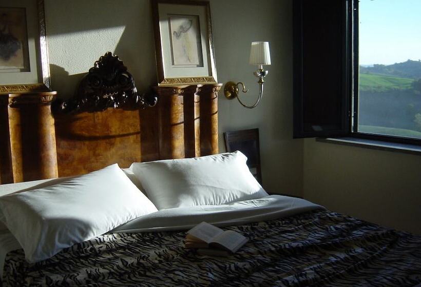 חדר סופריור, Quercia Rossa