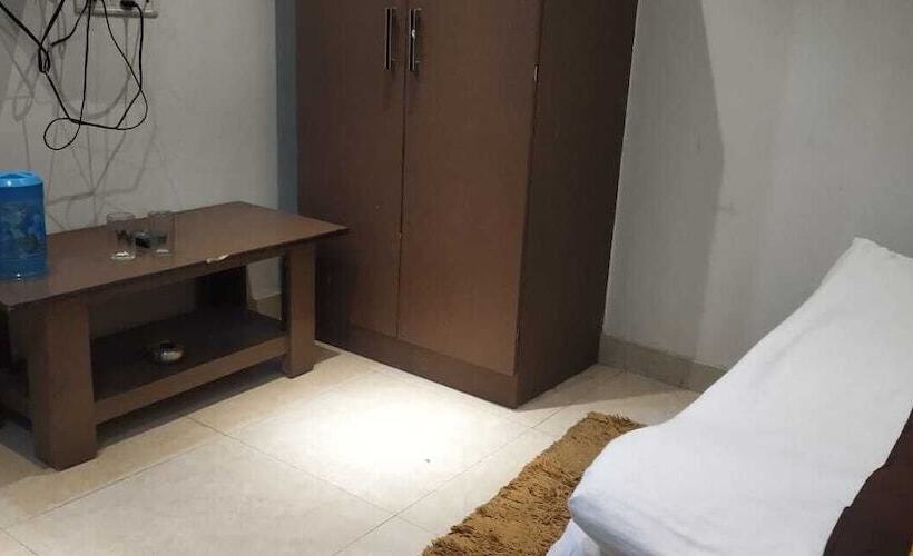 חדר דלוקס, Adb Rooms Hotel Ashiana