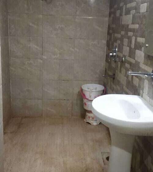 חדר משפחתי, Adb Rooms Hotel Ashiana