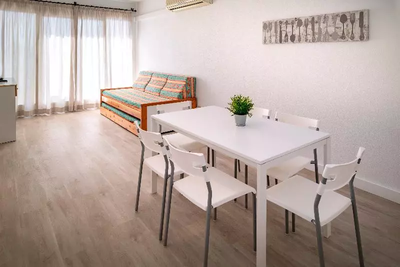 آپارتمان 1 خوابه, Apartments Sorrabona