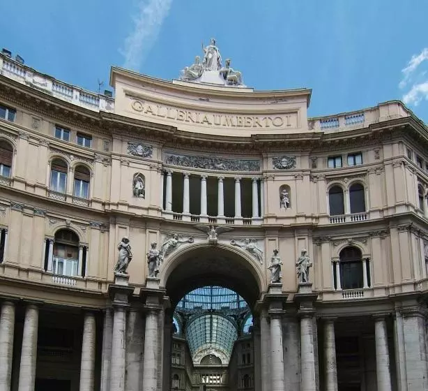 اتاق سوپریور, Art Resort Galleria Umberto