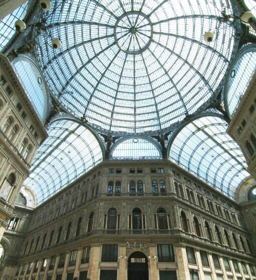 豪华房间, Art Resort Galleria Umberto