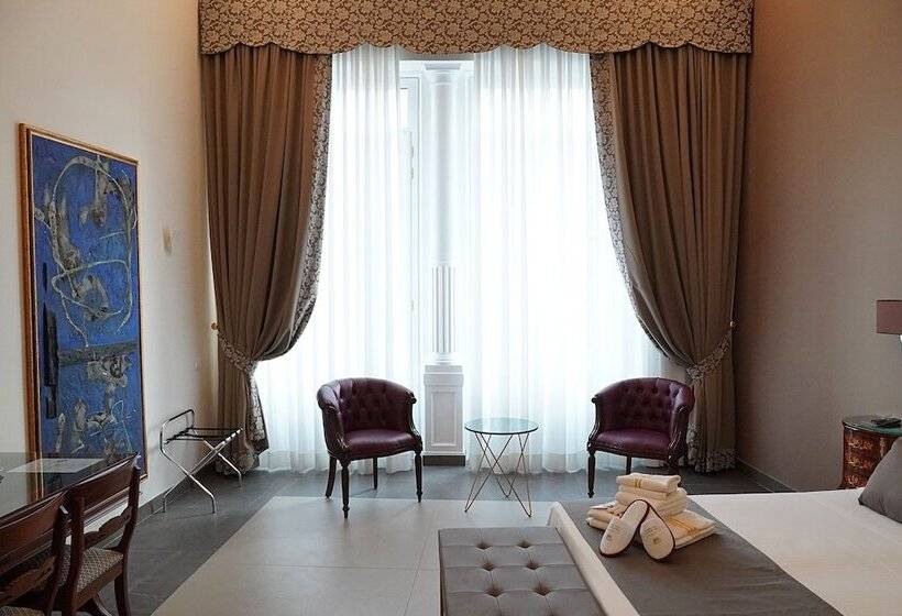 سوییت جونیور, Art Resort Galleria Umberto