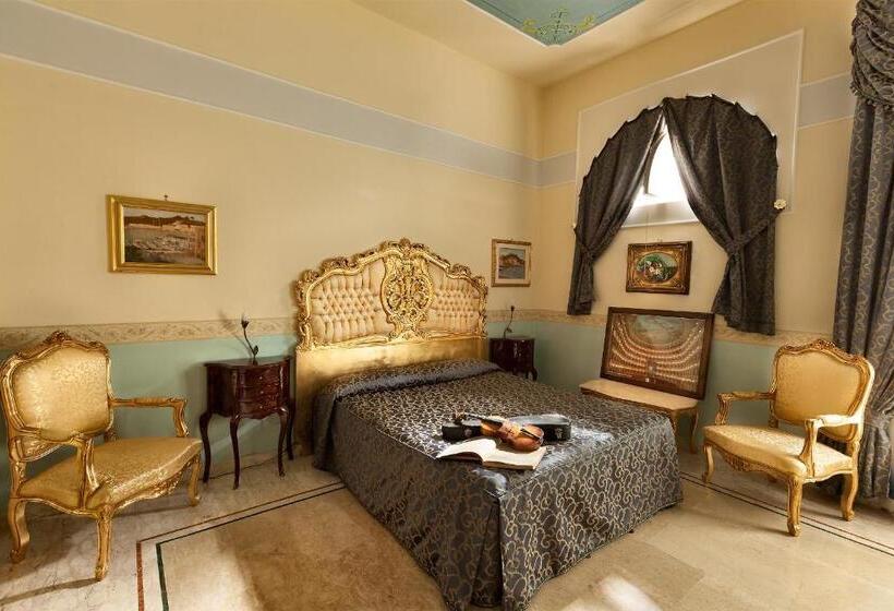 اتاق سوپریور سه تخته, Art Resort Galleria Umberto