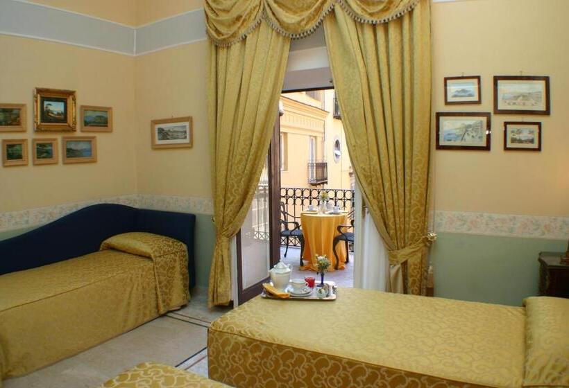 اتاق سوپریور سه تخته, Art Resort Galleria Umberto