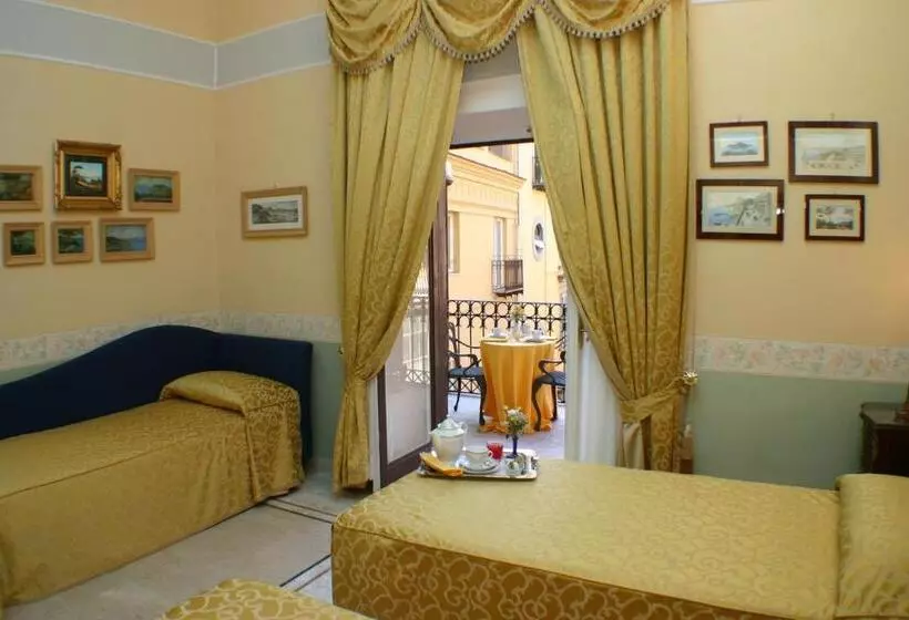 اتاق سوپریور سه تخته, Art Resort Galleria Umberto