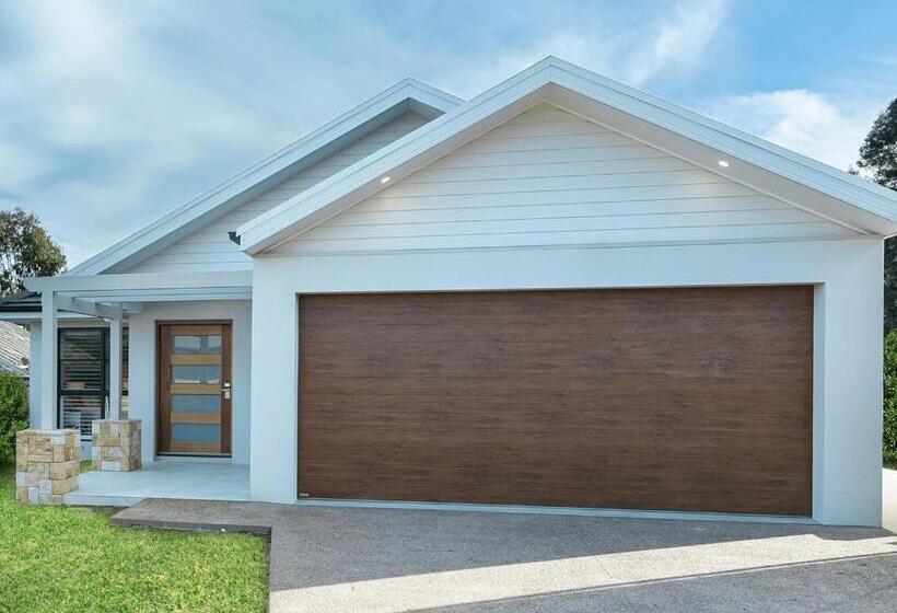 בית, 3 חדרי שינה, Grand Mercure The Vintage