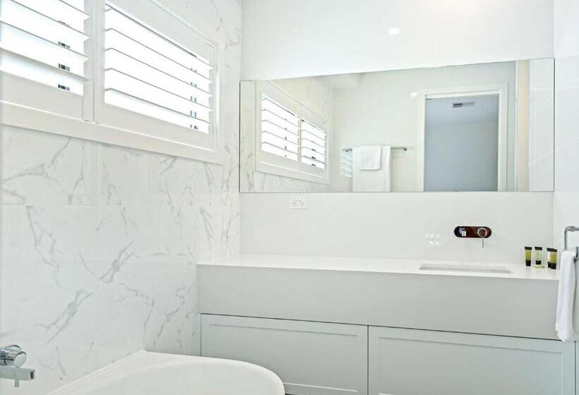 בית, 3 חדרי שינה, Grand Mercure The Vintage