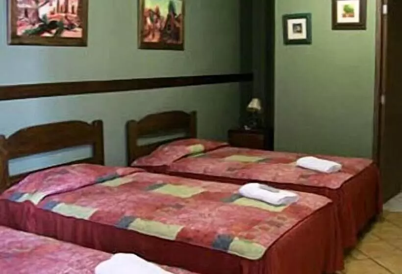 اتاق استاندارد سه نفره, Hostal Tambo Colorado