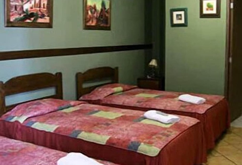 スタンダードトリプルルーム, Hostal Tambo Colorado
